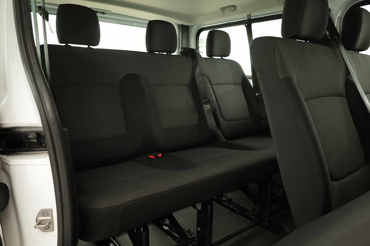 renault-trafic-2024-diesel-1997cc