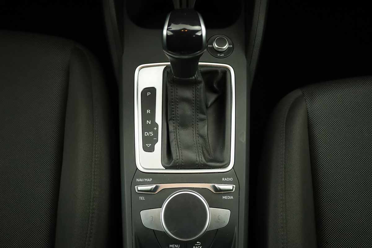 audi-q2-2023-gasolina-1498cc