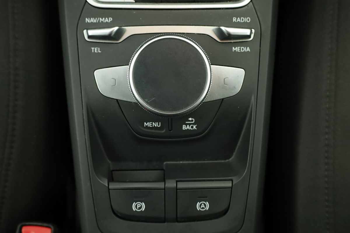 audi-q2-2023-gasolina-1498cc