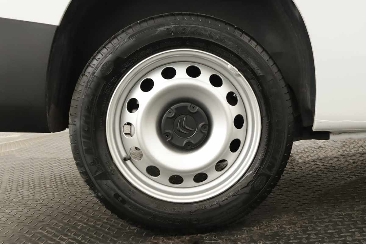 citroen-berlingo-2024-diesel-1499cc