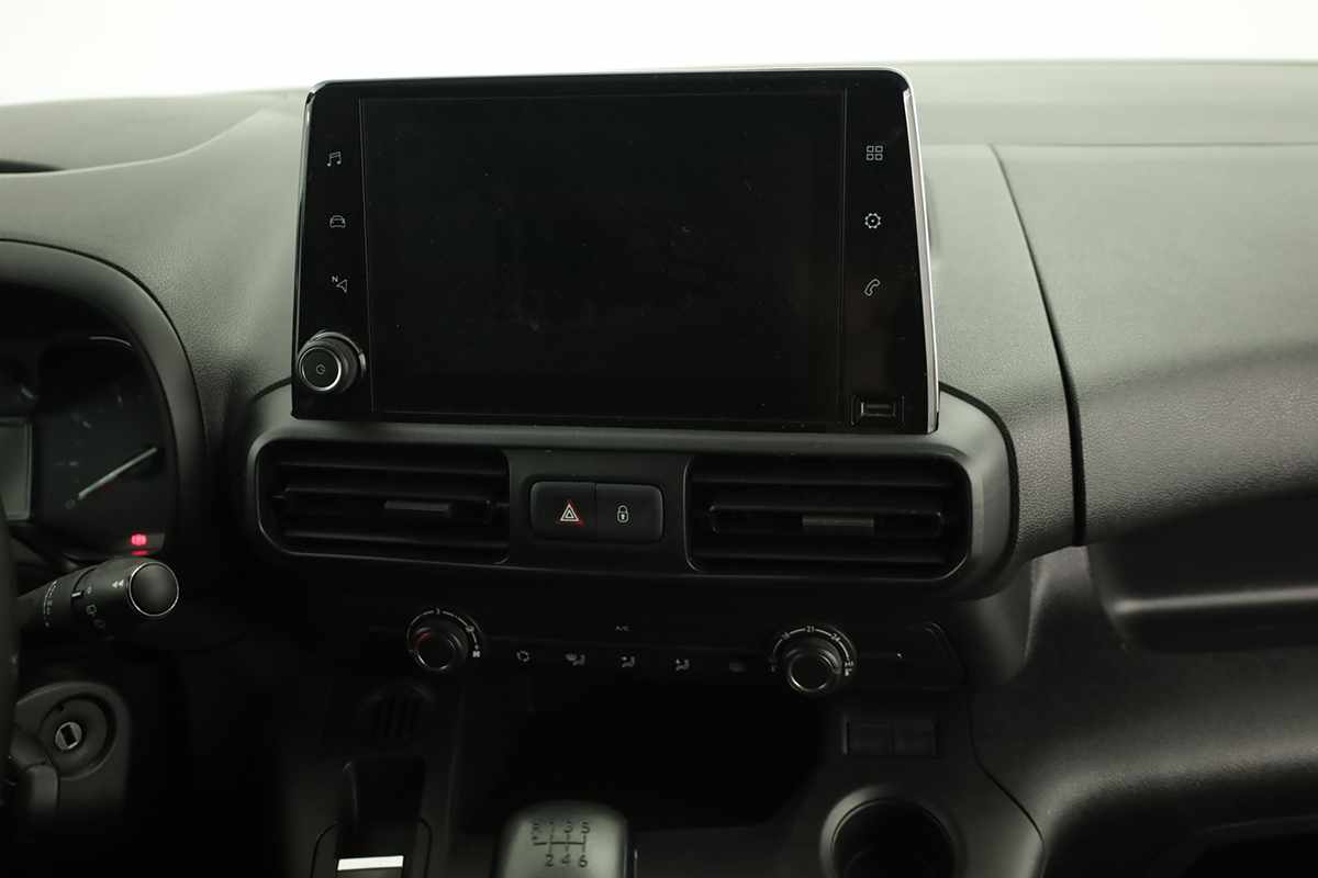 citroen-berlingo-2024-diesel-1499cc