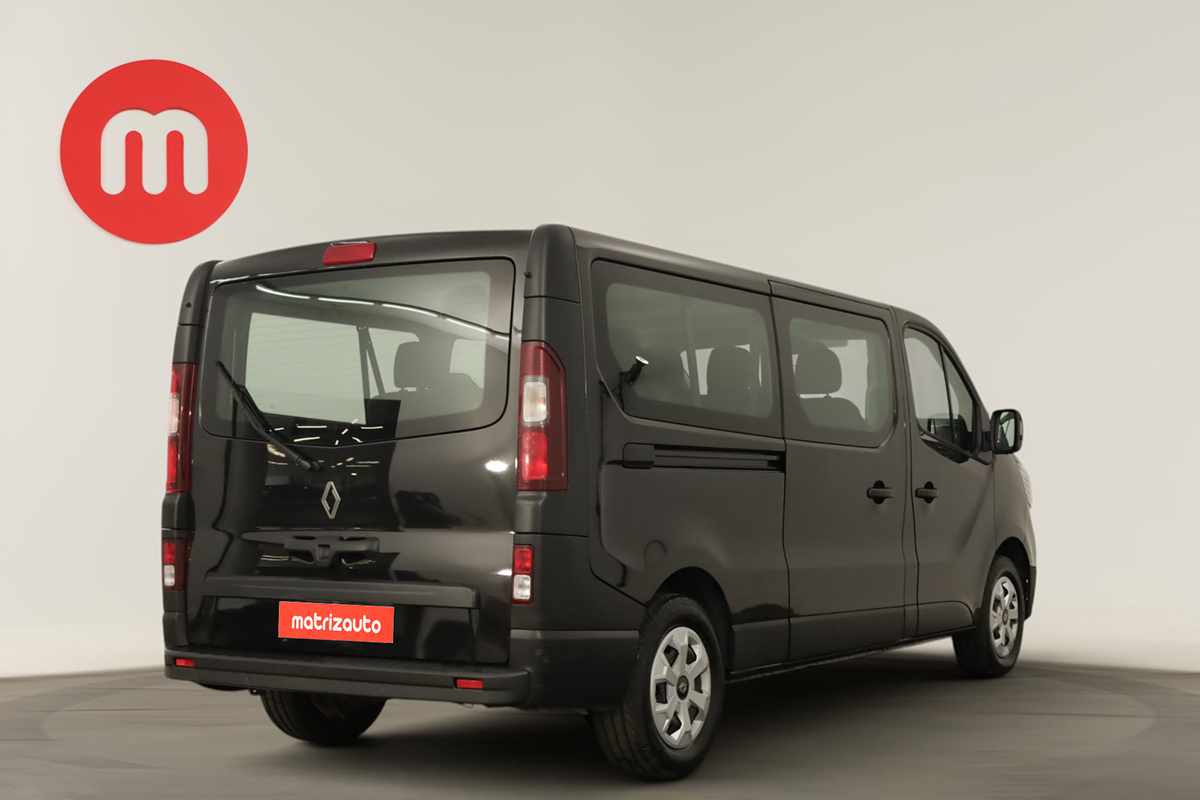 renault-trafic-2024-diesel-1997cc