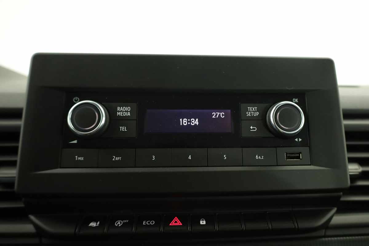 renault-trafic-2024-diesel-1997cc