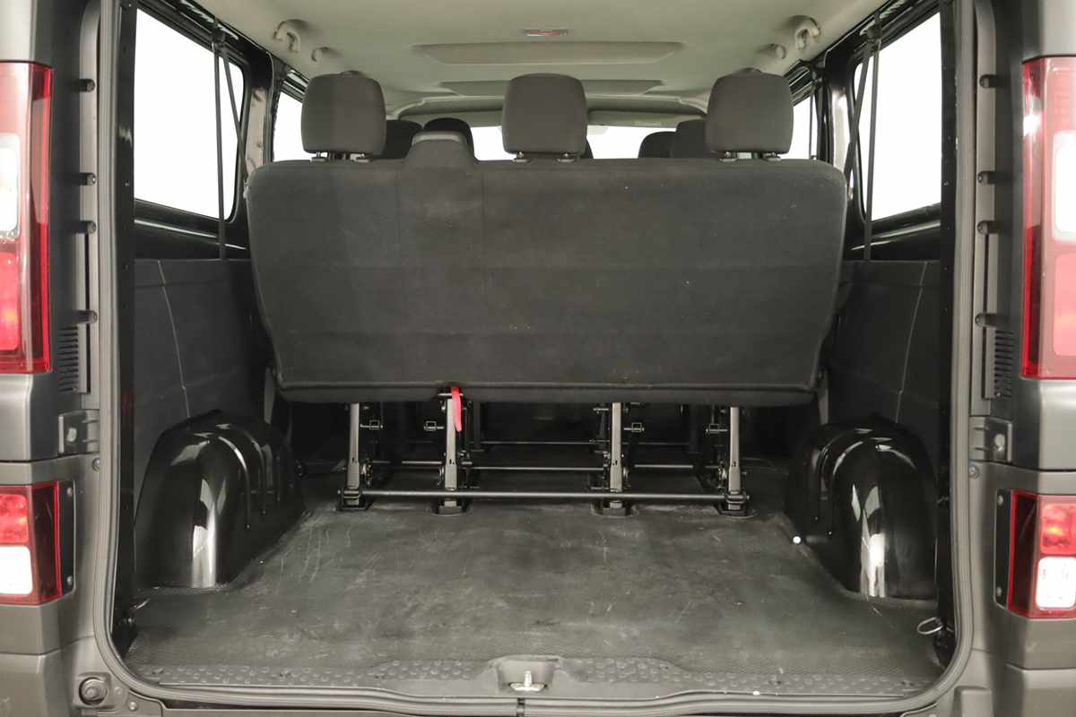 renault-trafic-2024-diesel-1997cc