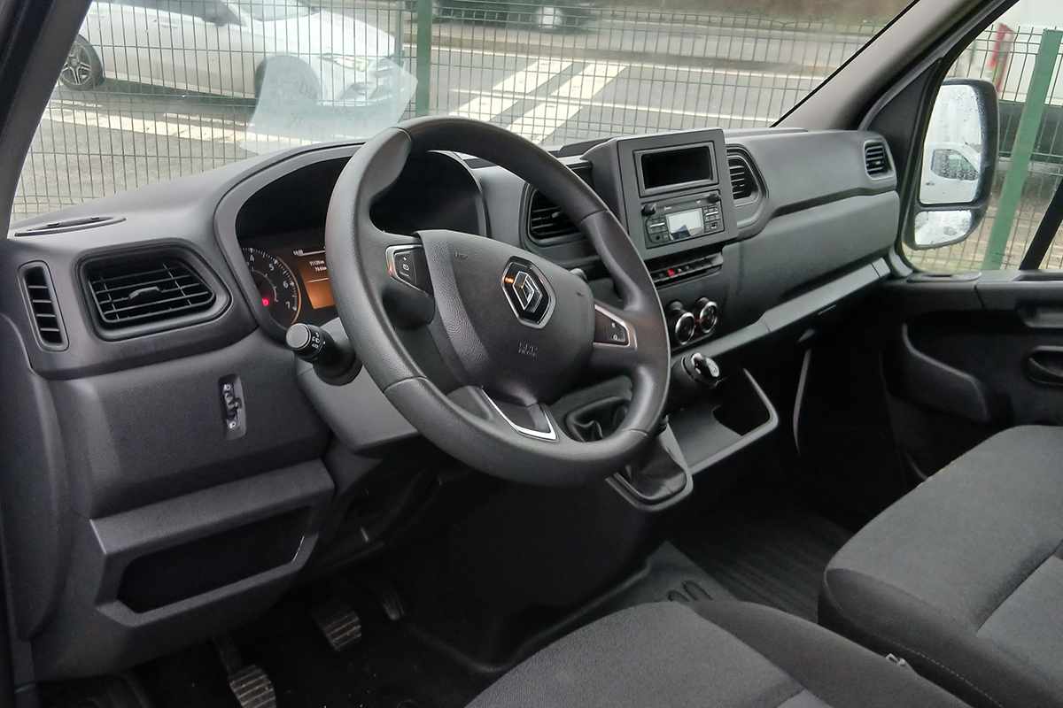 renault-master-2023-diesel-2299cc