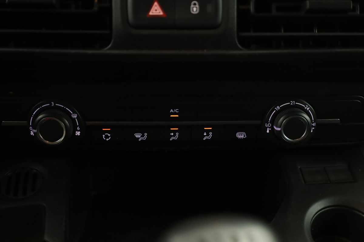 peugeot-partner-2024-diesel-1499cc