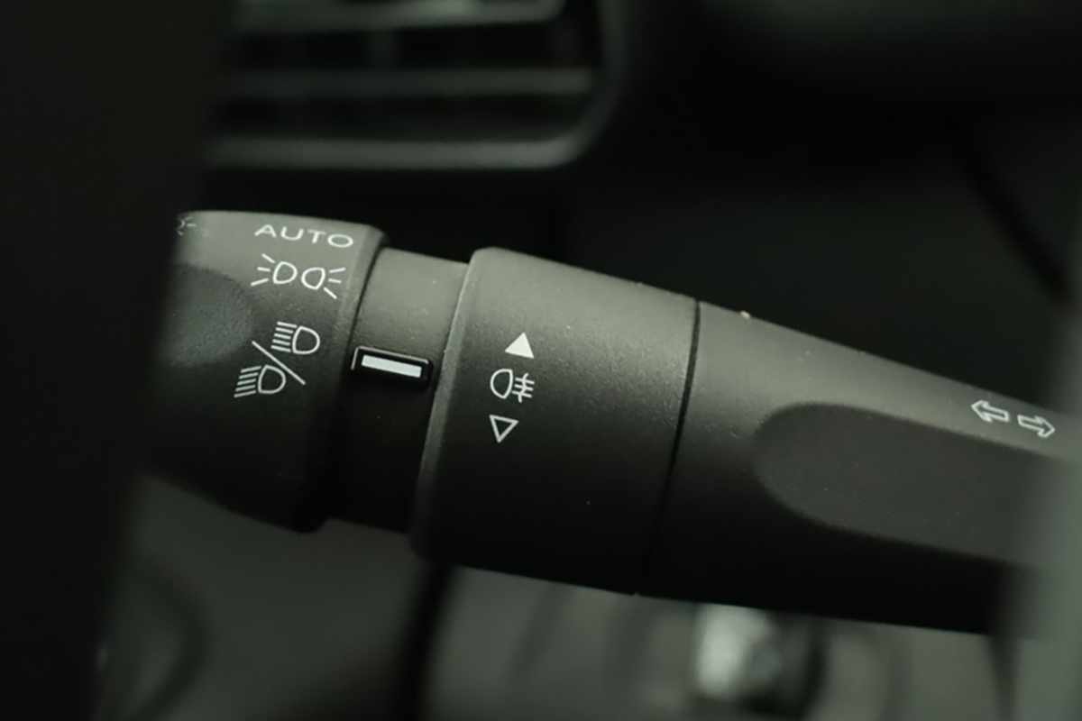 peugeot-partner-2024-diesel-1499cc