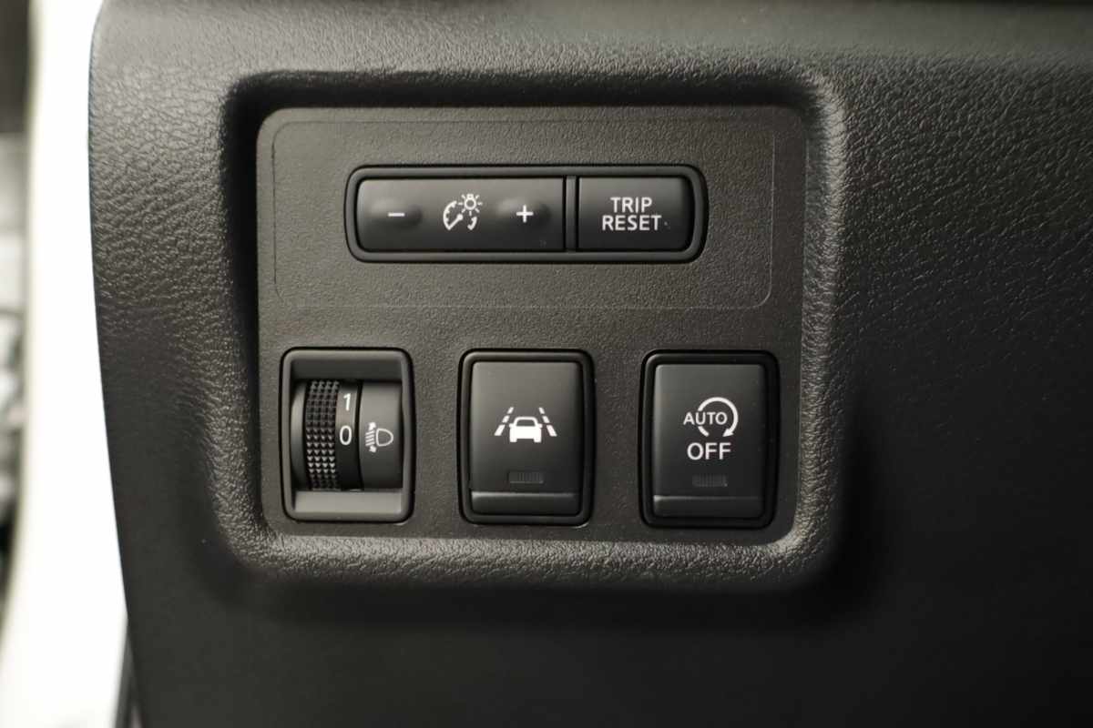 nissan-micra-2023-gasolina-999cc