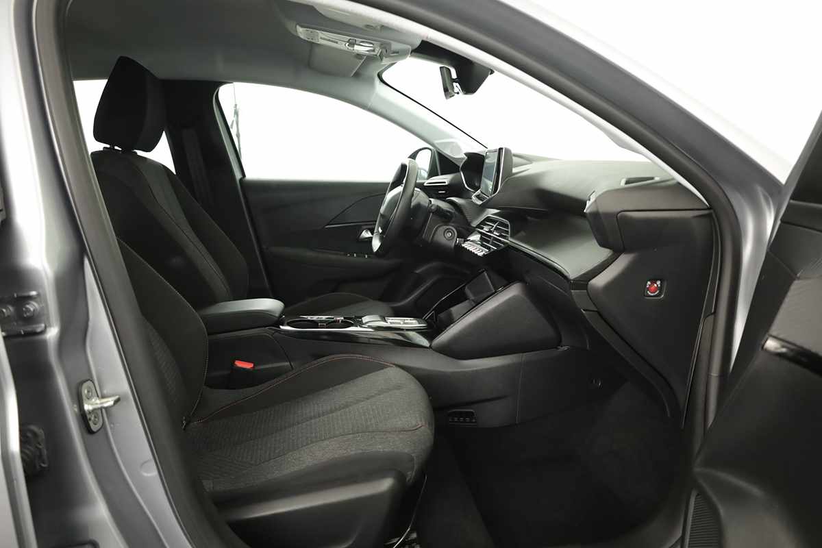 peugeot-e-208-2025-eletrico-0cc