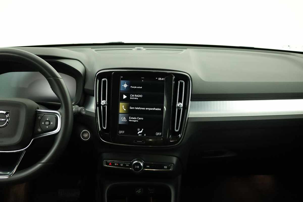 volvo-xc40-2024-gasolina-1477cc