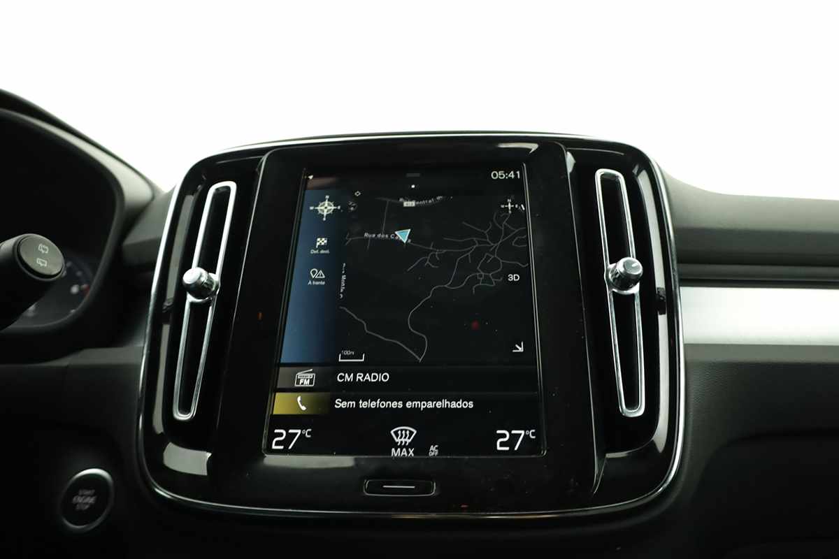 volvo-xc40-2024-gasolina-1477cc