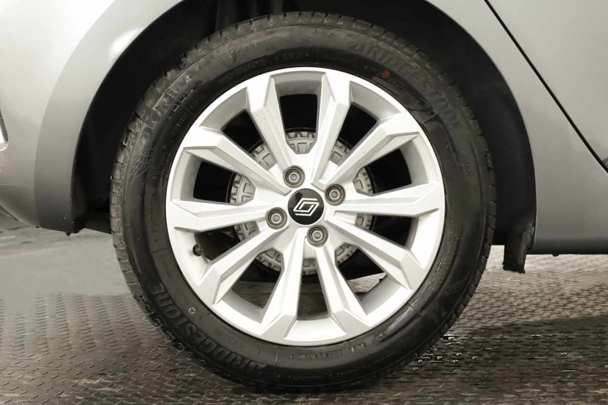 renault-clio-2024-gpl-999cc