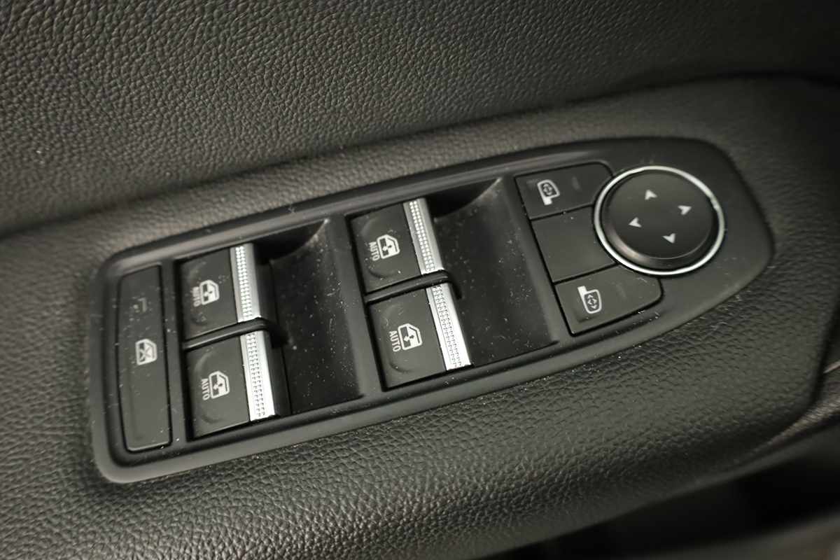 renault-captur-2023-gpl-999cc