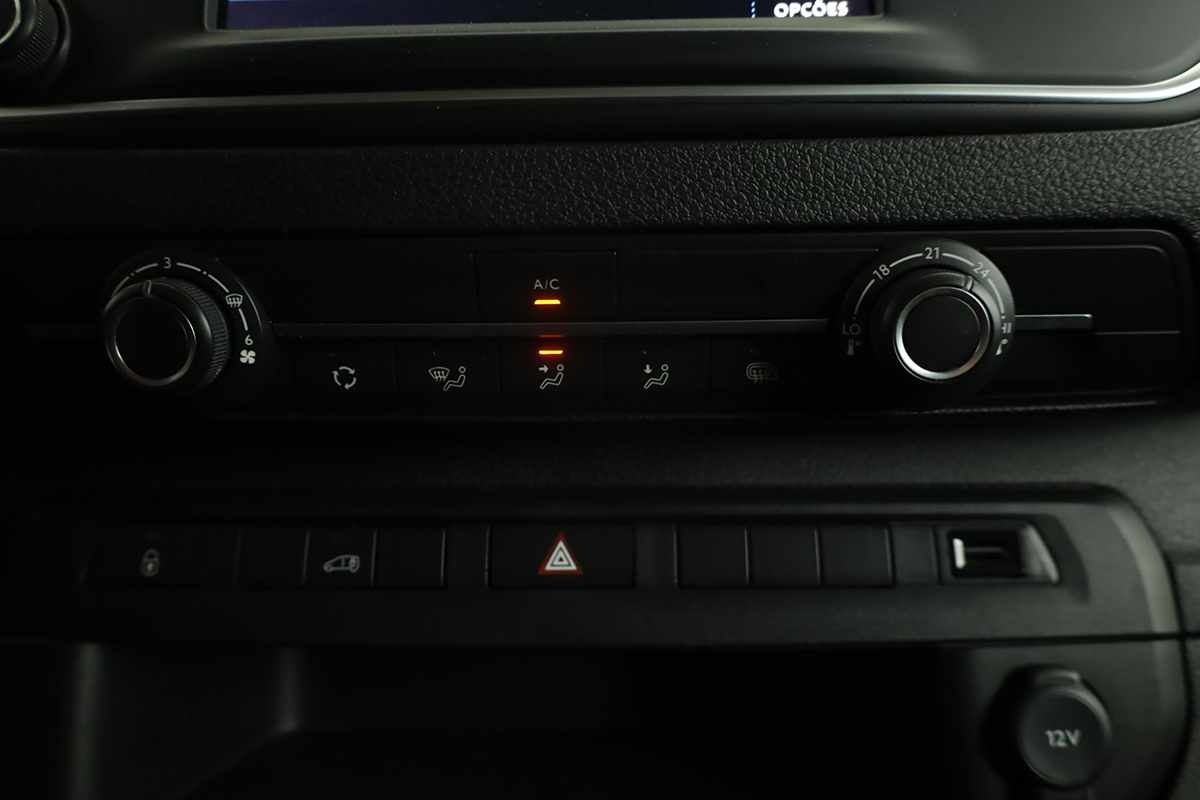 peugeot-expert-2024-diesel-1997cc