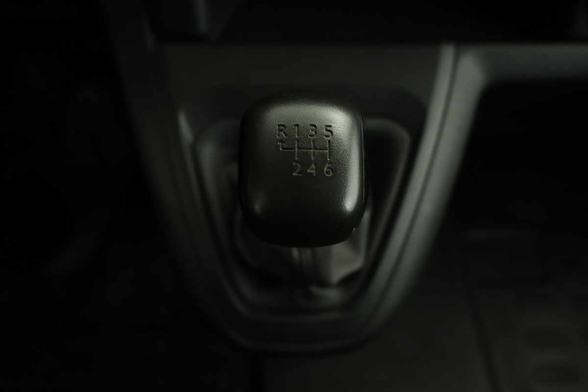 peugeot-expert-2024-diesel-1997cc