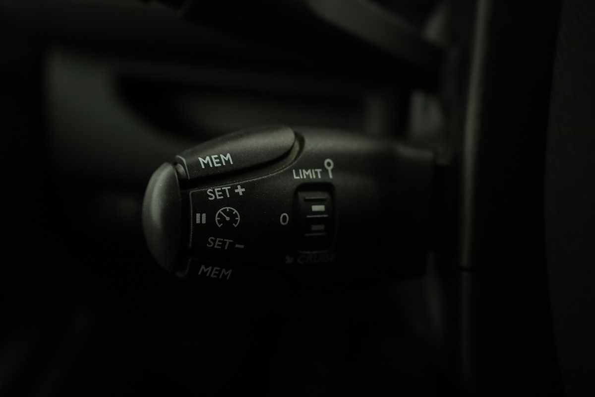 peugeot-expert-2024-diesel-1997cc
