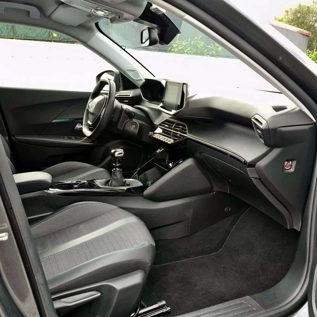 peugeot-2008-2022-gasolina-1199cc