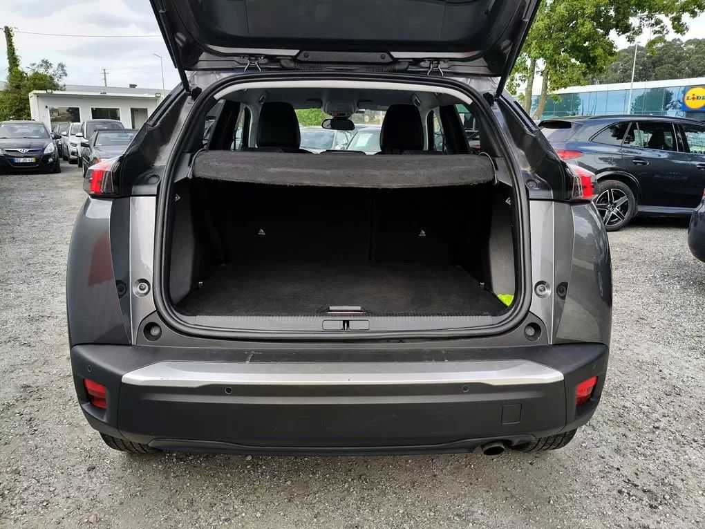 peugeot-2008-2022-gasolina-1199cc