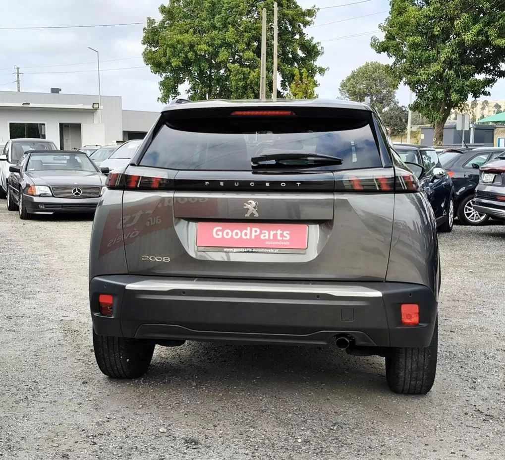 peugeot-2008-2022-gasolina-1199cc
