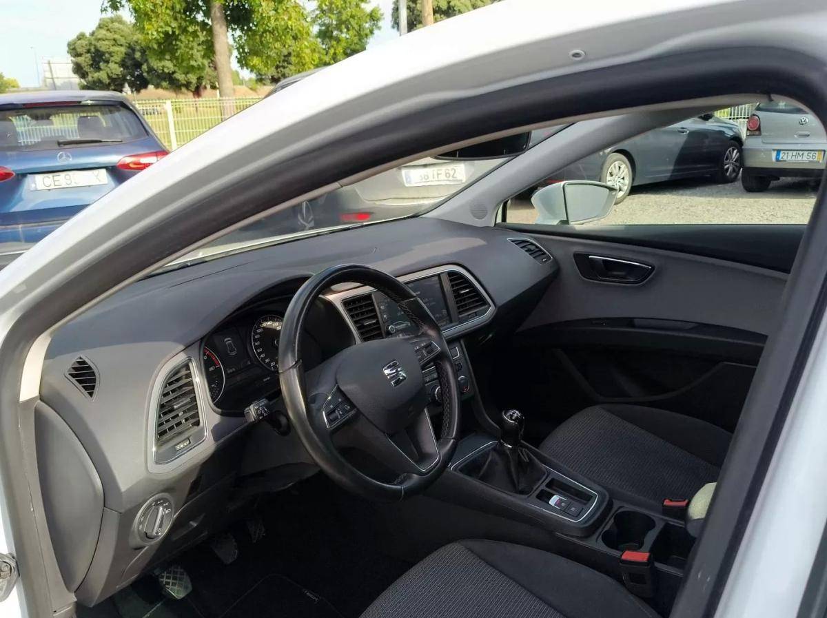 seat-leon-2019-gasolina-999cc