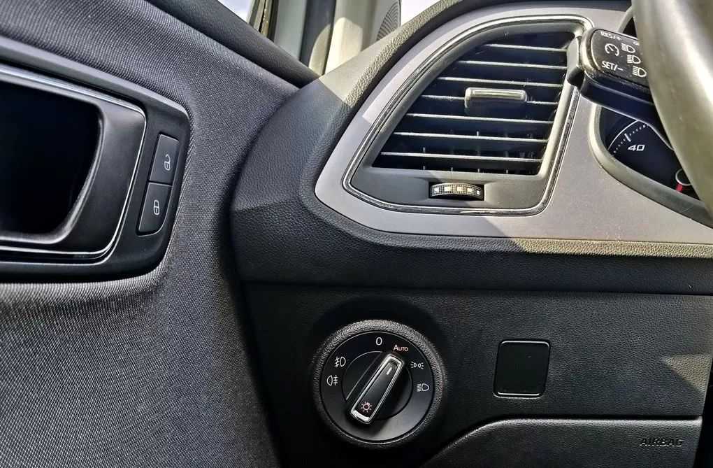 seat-leon-2019-gasolina-999cc