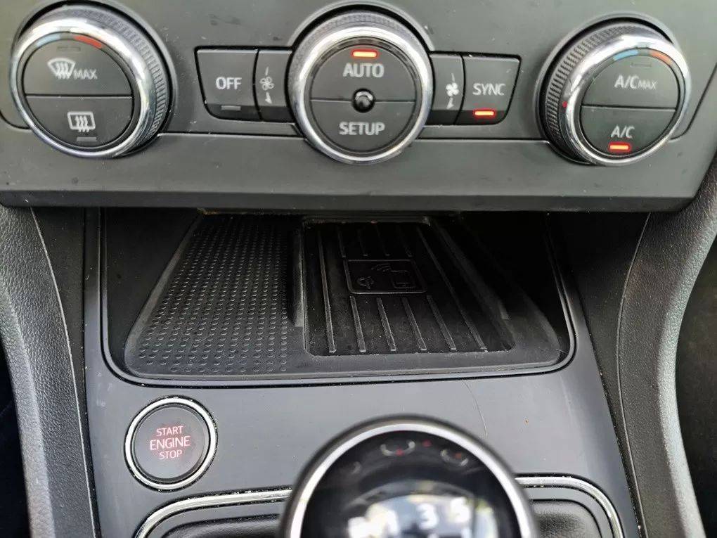 seat-leon-2019-gasolina-999cc
