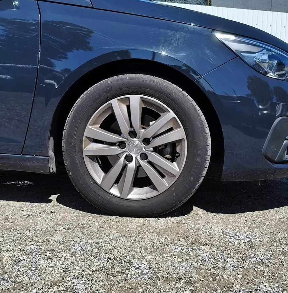 peugeot-308-sw-2017-diesel-1560cc