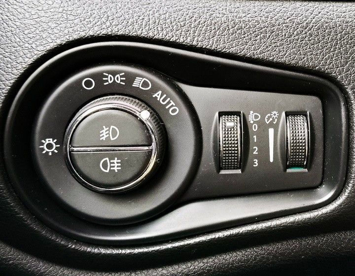 jeep-renegade-2021-hibrido-1332cc