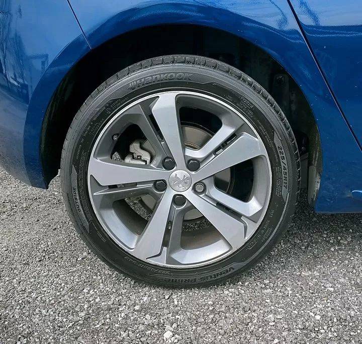 peugeot-308-2017-diesel-1560cc