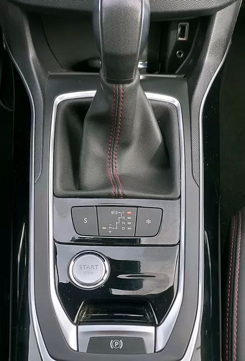 peugeot-308-2017-diesel-1560cc