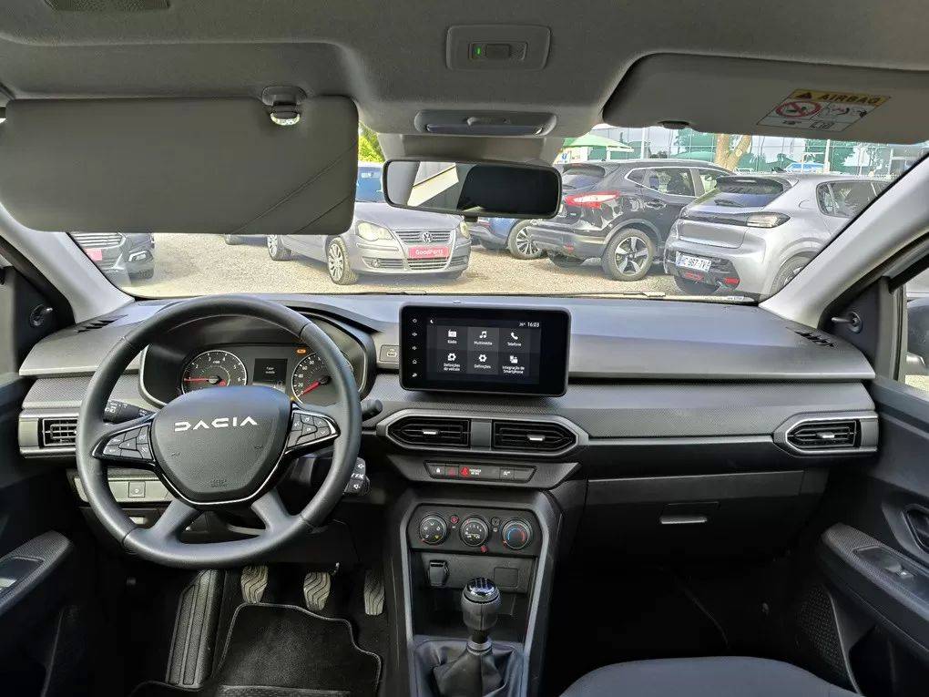dacia-sandero-2024-gasolina-999cc