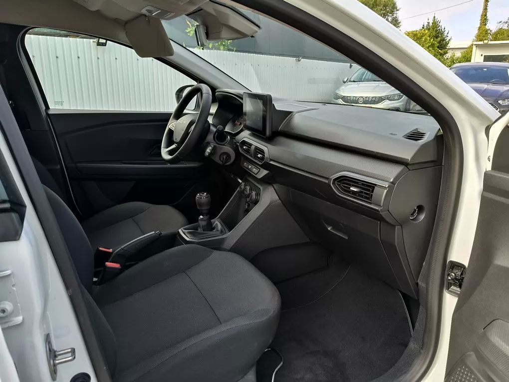 dacia-sandero-2024-gasolina-999cc