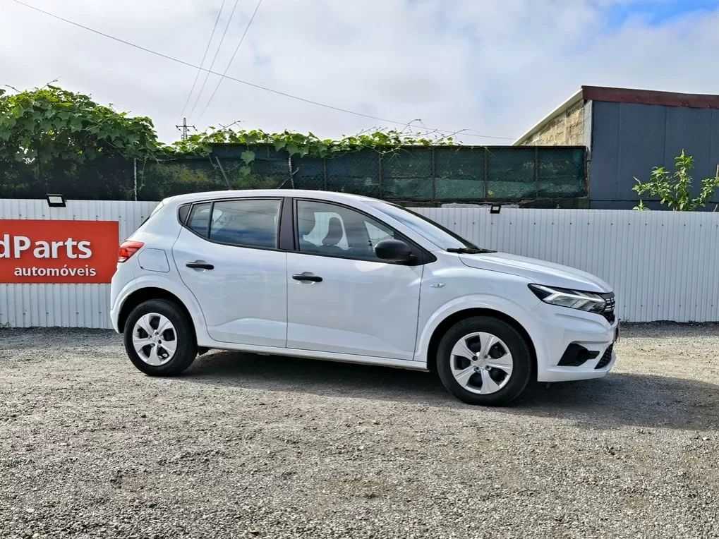 dacia-sandero-2024-gasolina-999cc