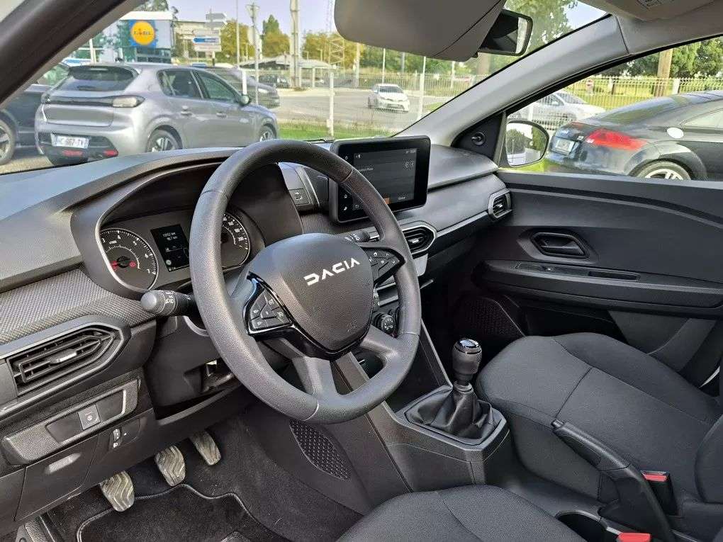 dacia-sandero-2024-gasolina-999cc