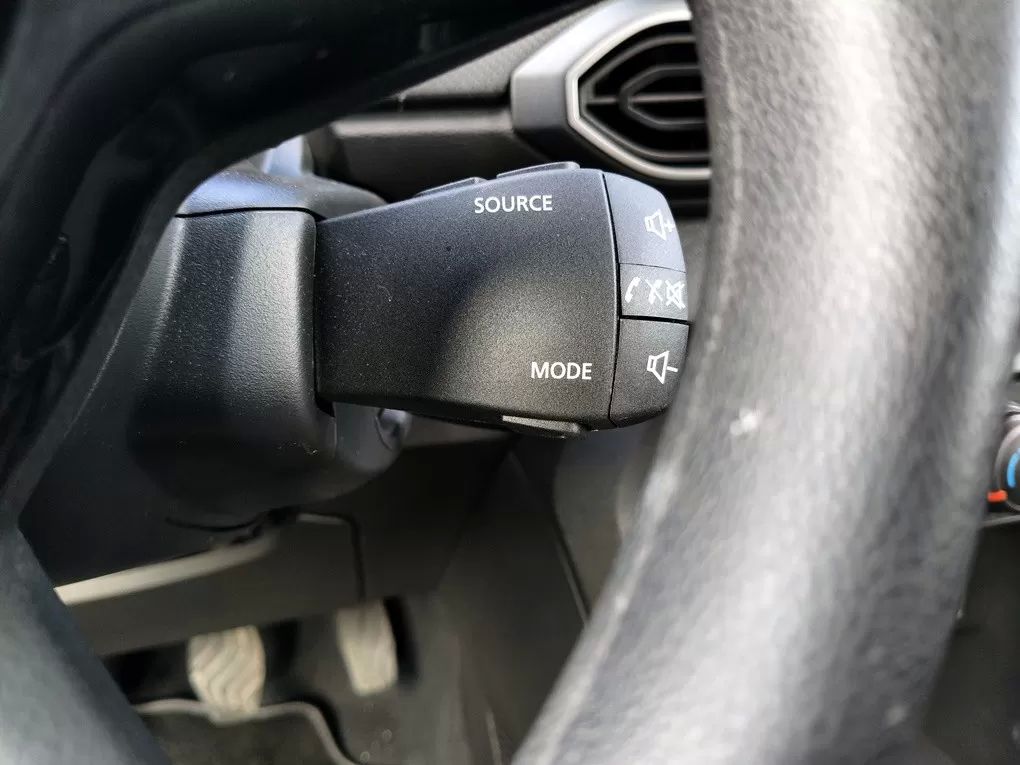 dacia-sandero-2024-gasolina-999cc