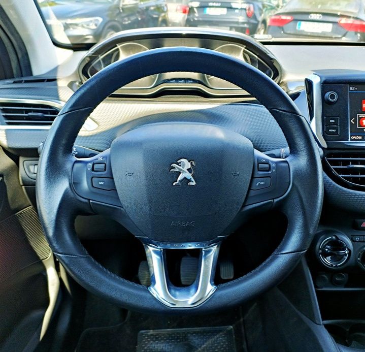 peugeot-208-2019-gasolina-1199cc