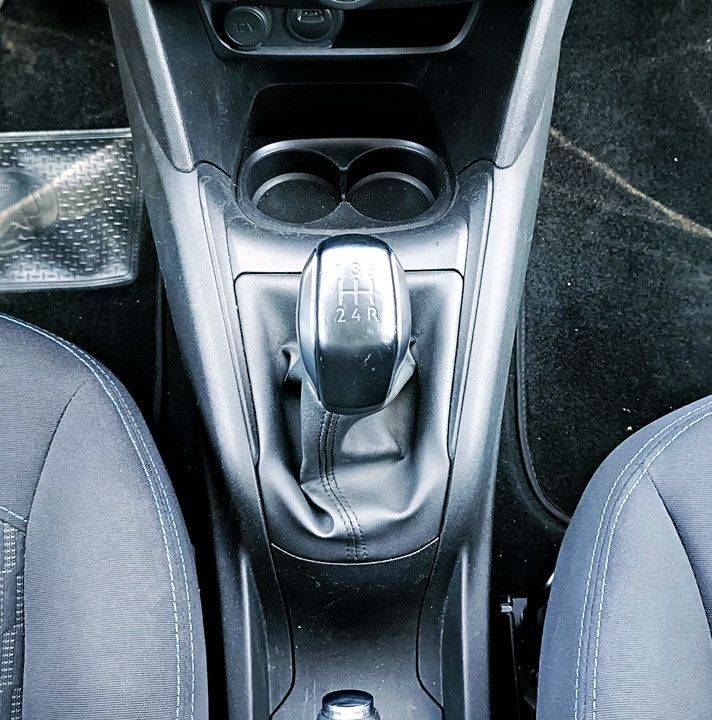 peugeot-208-2019-gasolina-1199cc