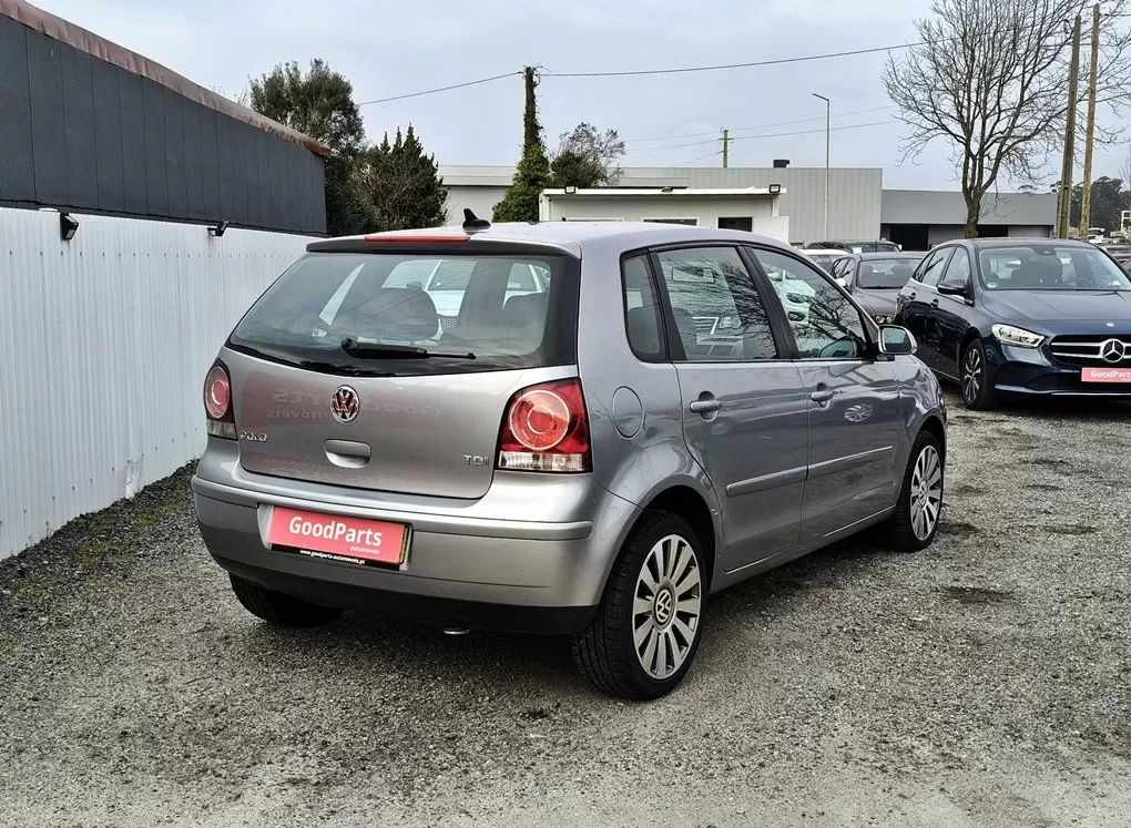 volkswagen-polo-2009-diesel-1422cc