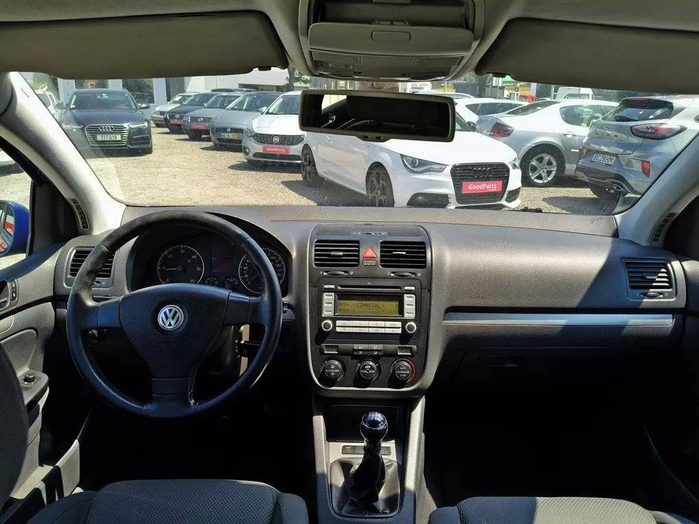 volkswagen-golf-2006-diesel-1968cc