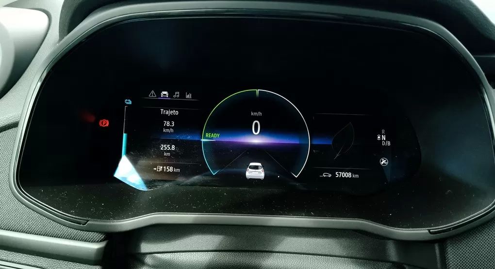 renault-zoe-2023-eletrico-0cc