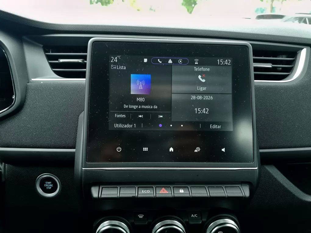 renault-zoe-2023-eletrico-0cc