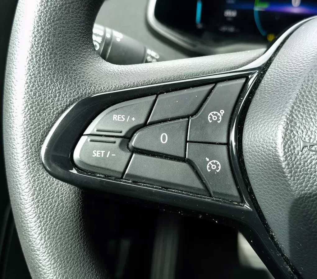 renault-zoe-2023-eletrico-0cc