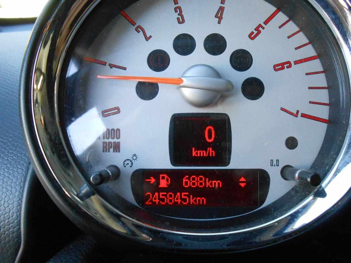 mini-countryman-d-2-0-2011-diesel-1598cc