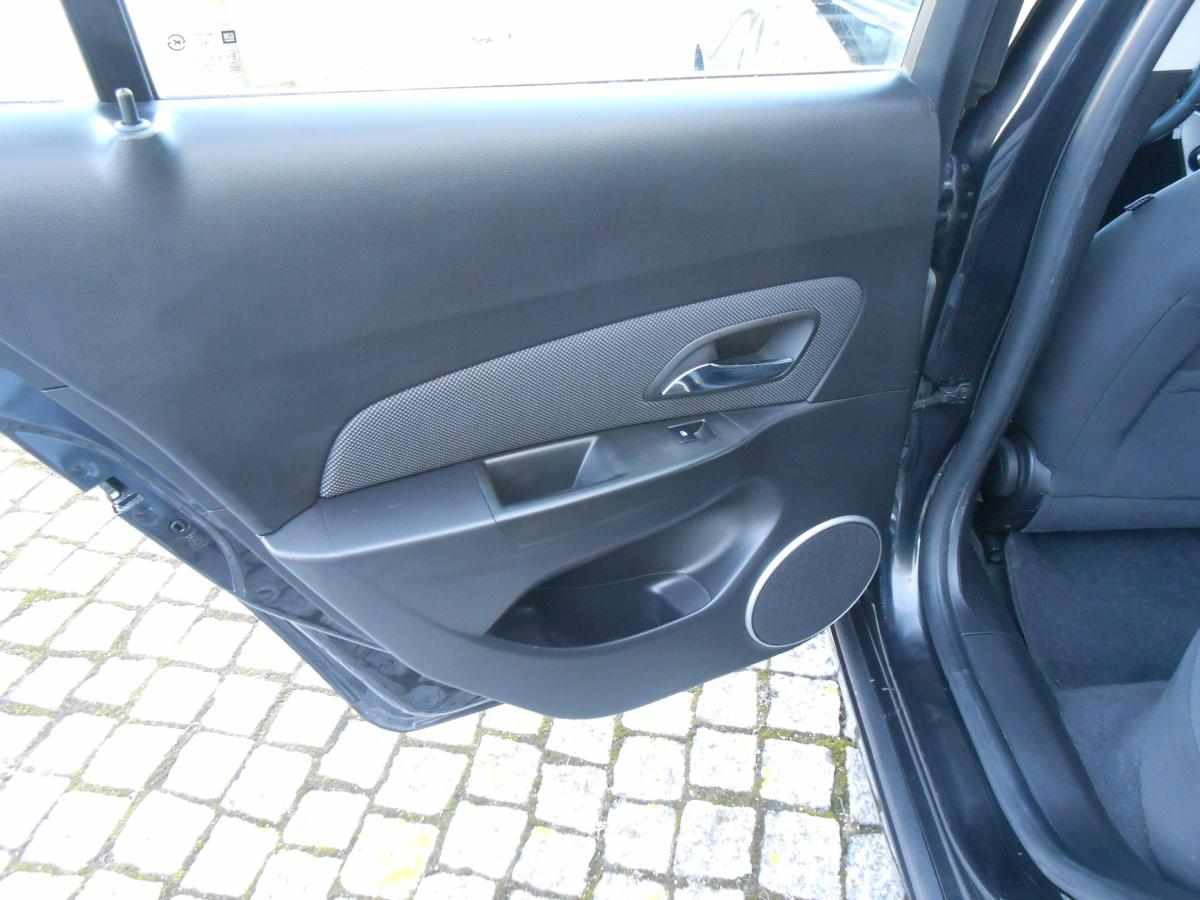 chevrolet-cruze-1-6-2012-gasolina-1598cc