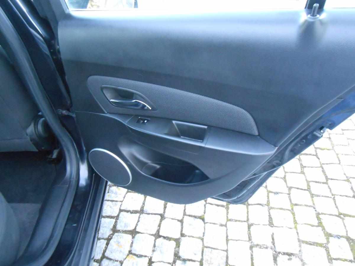 chevrolet-cruze-1-6-2012-gasolina-1598cc