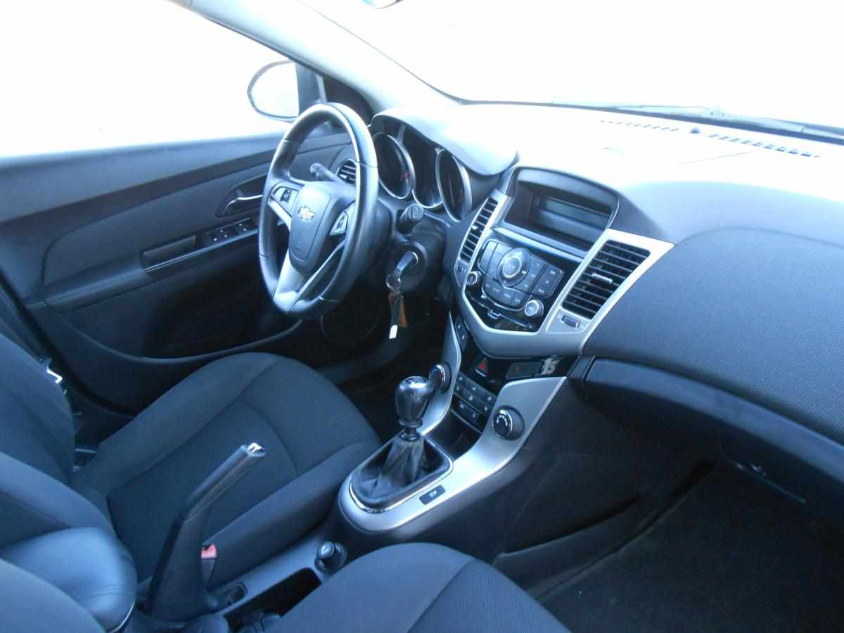 chevrolet-cruze-1-6-2012-gasolina-1598cc