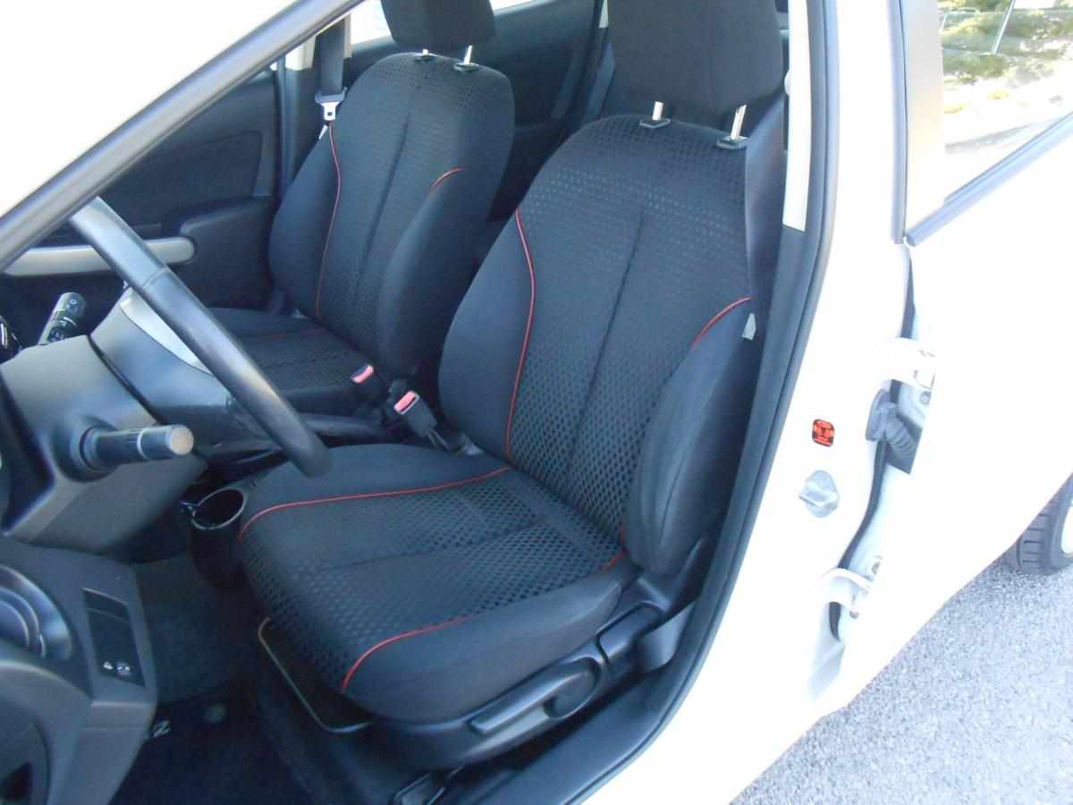 mazda-2-1-3-2011-gasolina-1349cc