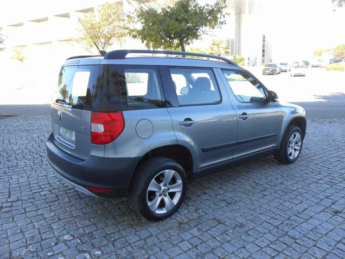 skoda-yeti-1-2-105cv-2009-gasolina-1197cc