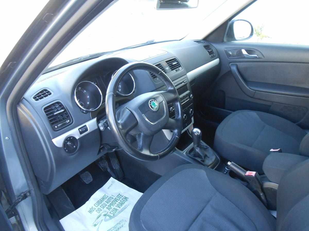 skoda-yeti-1-2-105cv-2009-gasolina-1197cc