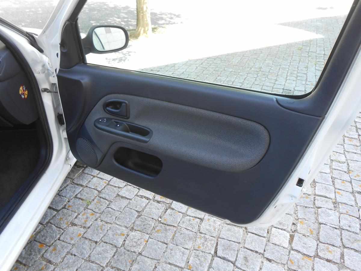 renault-clio-1-5-dci-2004-diesel-1461cc